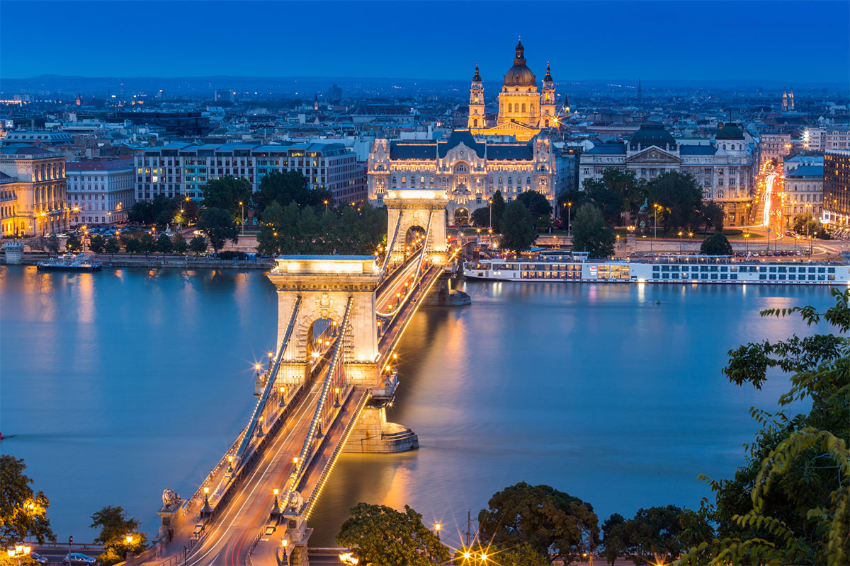 budapest-vita-notturna | Viagginmente Tour Organizer